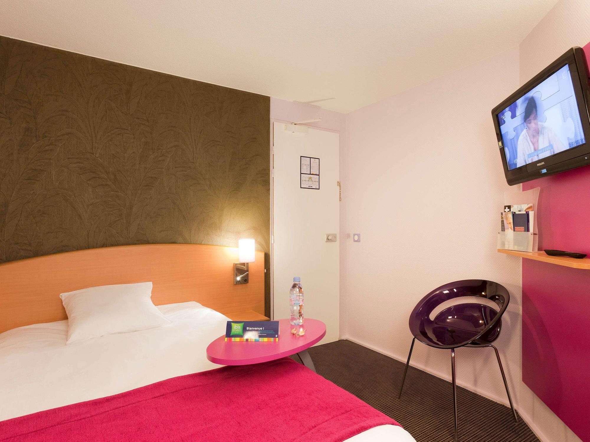 Ibis Styles Bourg En Bresse Hotel Exterior photo