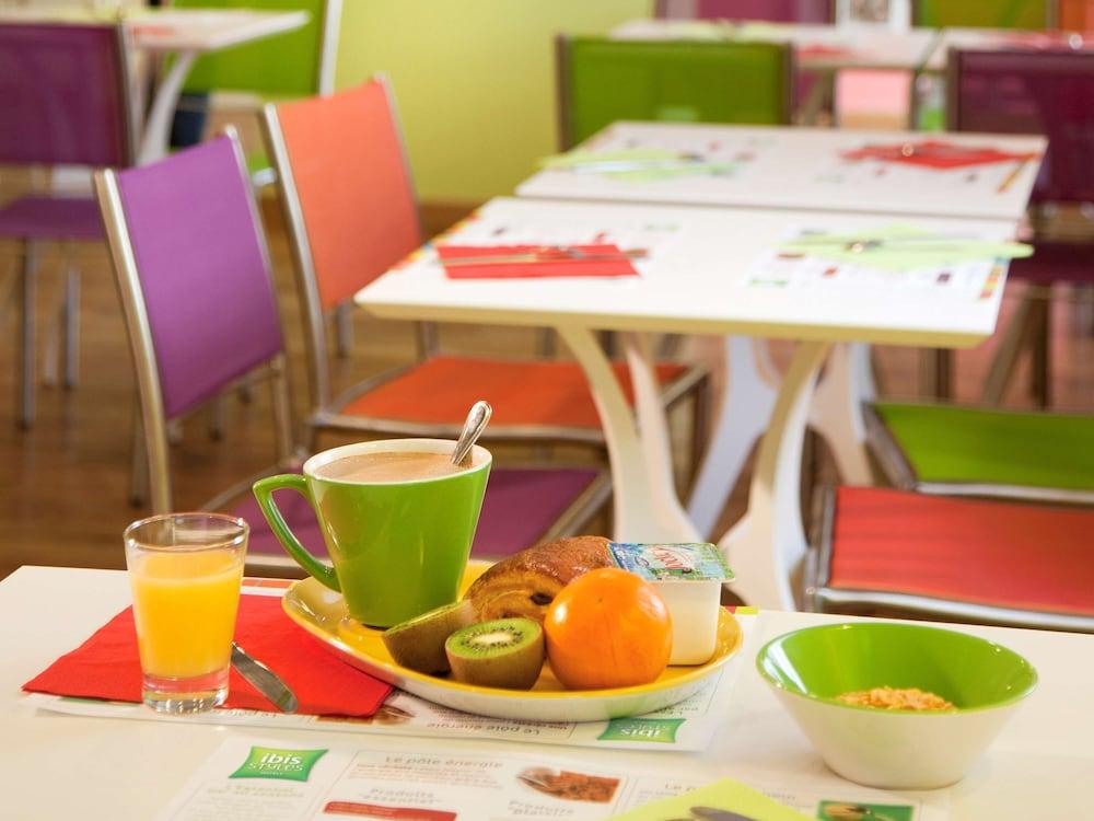 Ibis Styles Bourg En Bresse Hotel Exterior photo