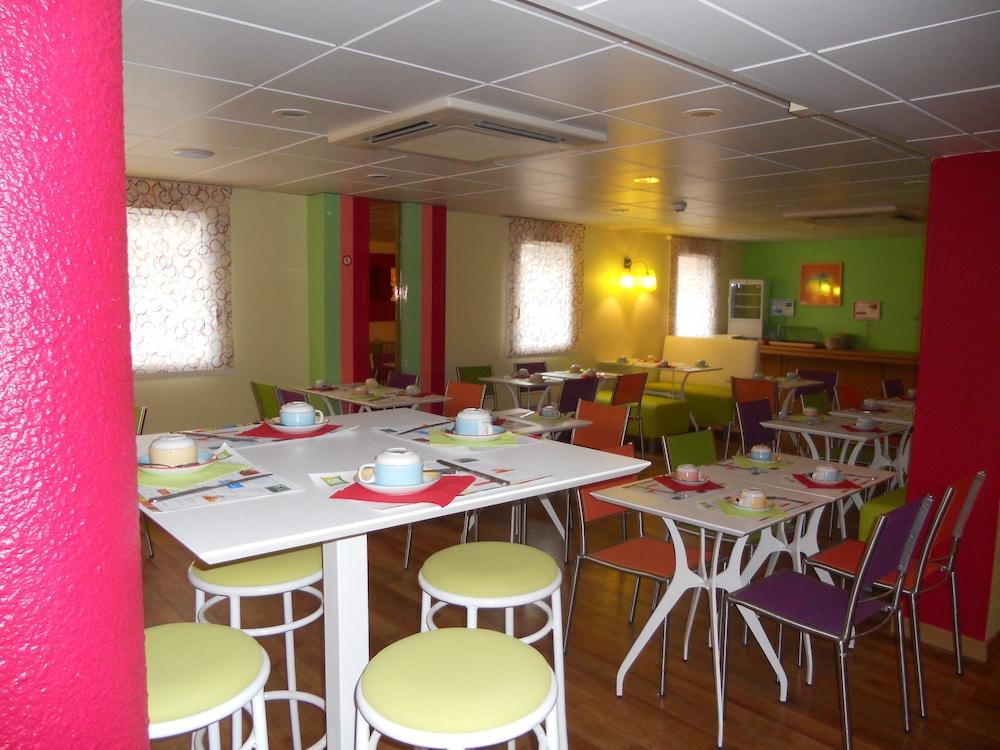 Ibis Styles Bourg En Bresse Hotel Exterior photo